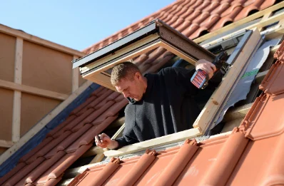 Pose de fenêtres de toit Velux à Chaltrait